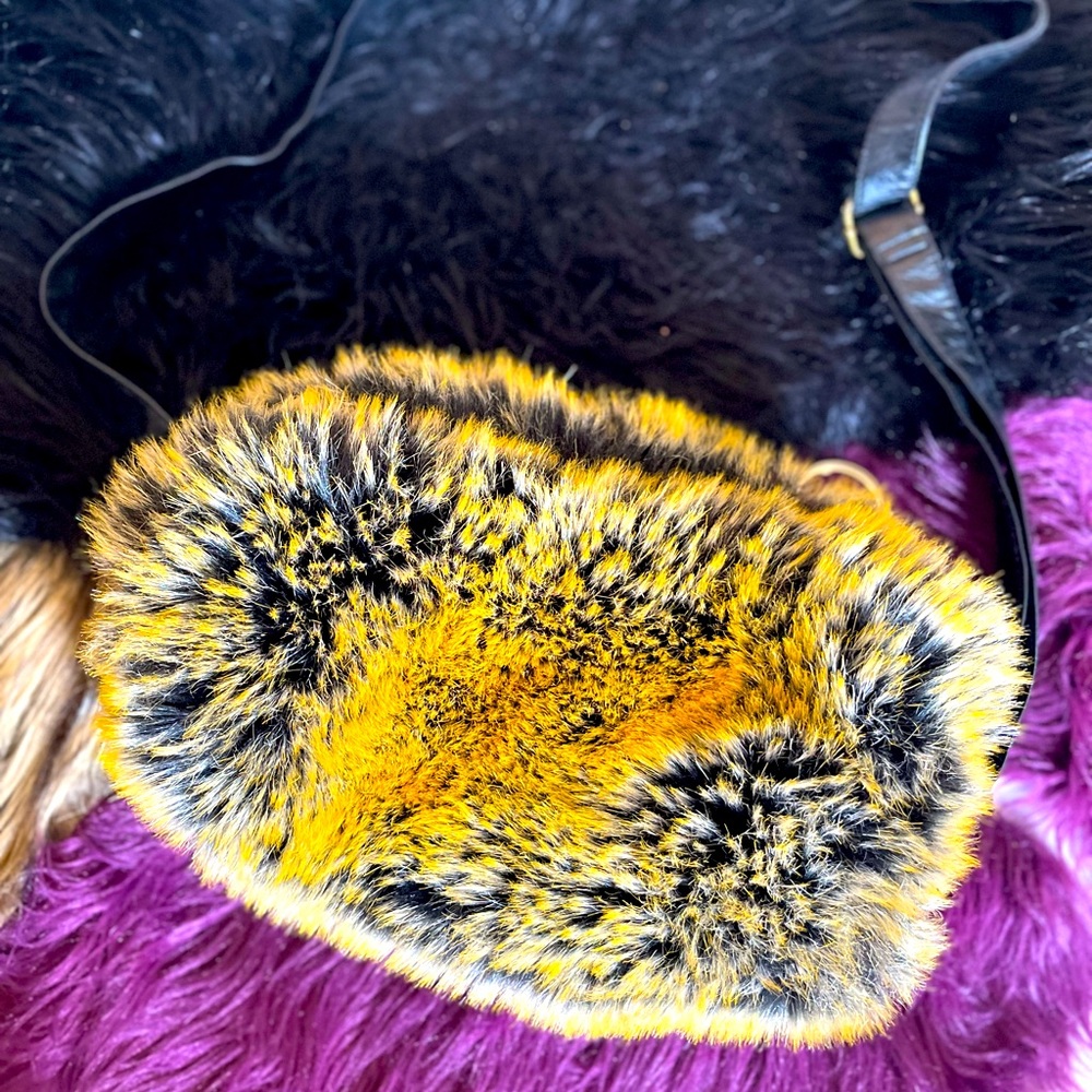 Shoulder purse, furry, Mus, multi-purpose